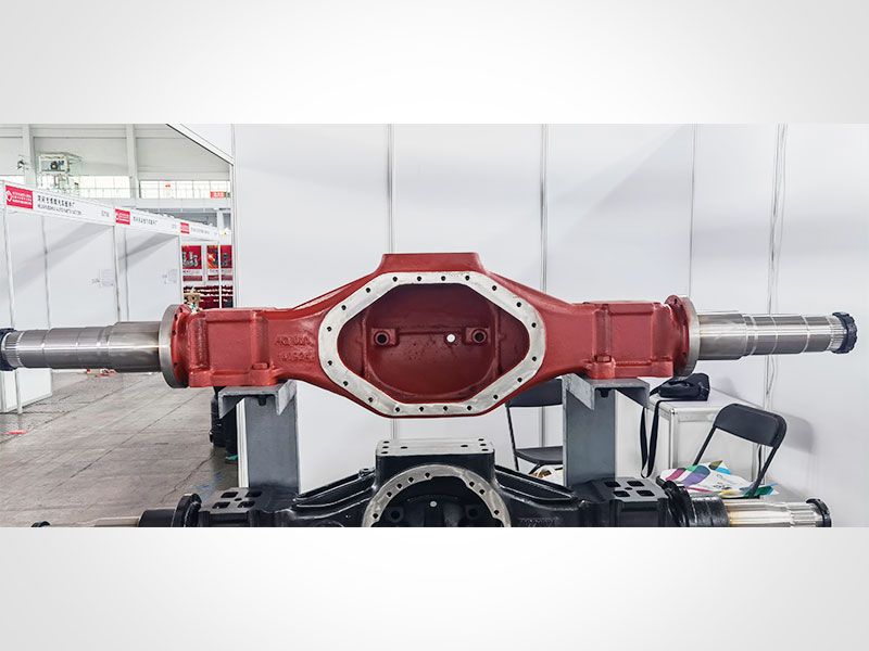 驅(qū)動(dòng)橋的重要組成之一，汽車后橋殼總成